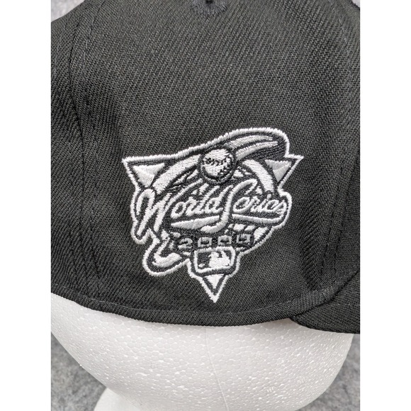 New York Yankees | Black | New Era | 2000 W.S. Patch‎ | Crystal Logo | 7 1/8 - Picture 12 of 16